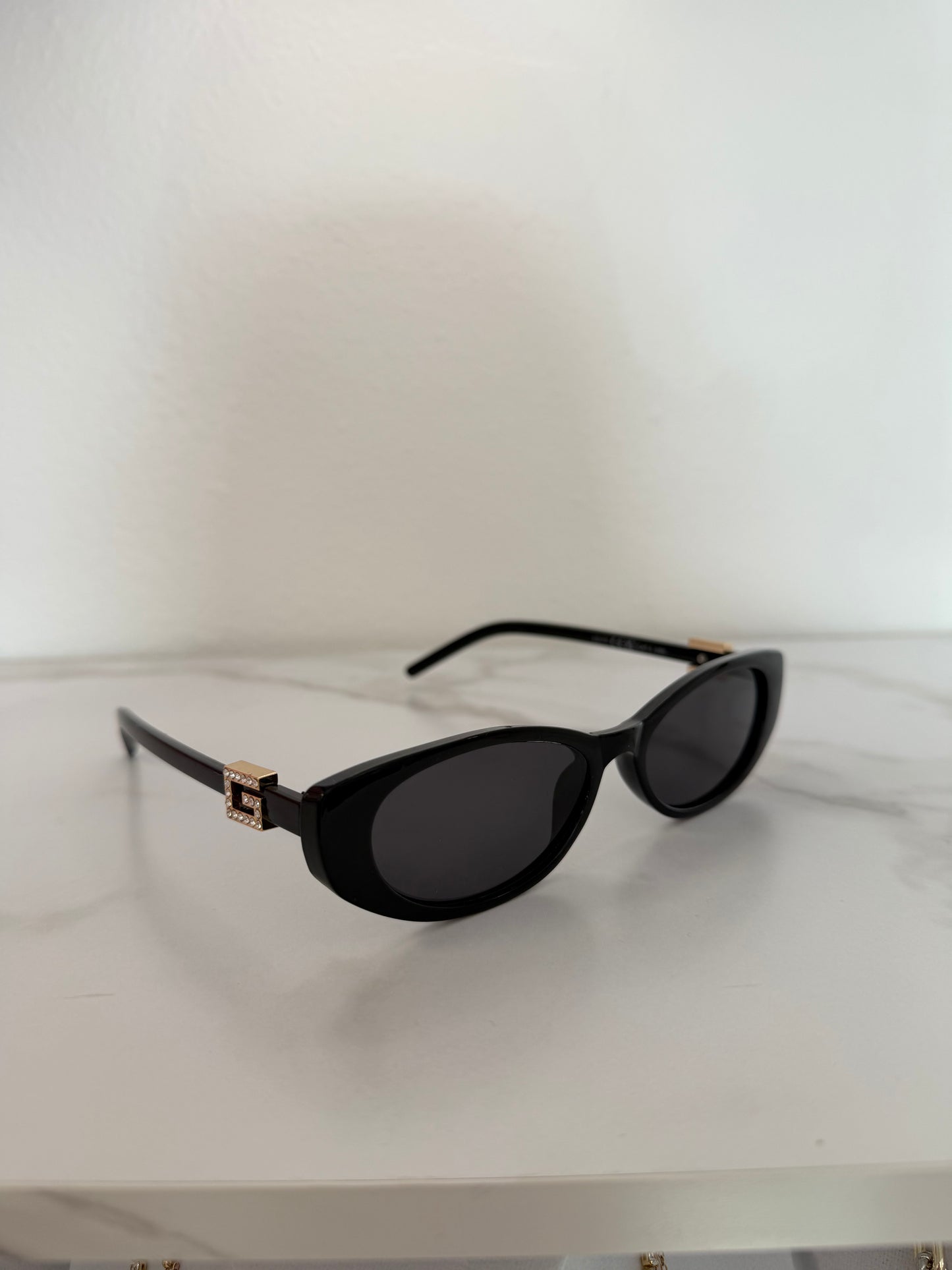 The Gia Shades - Black