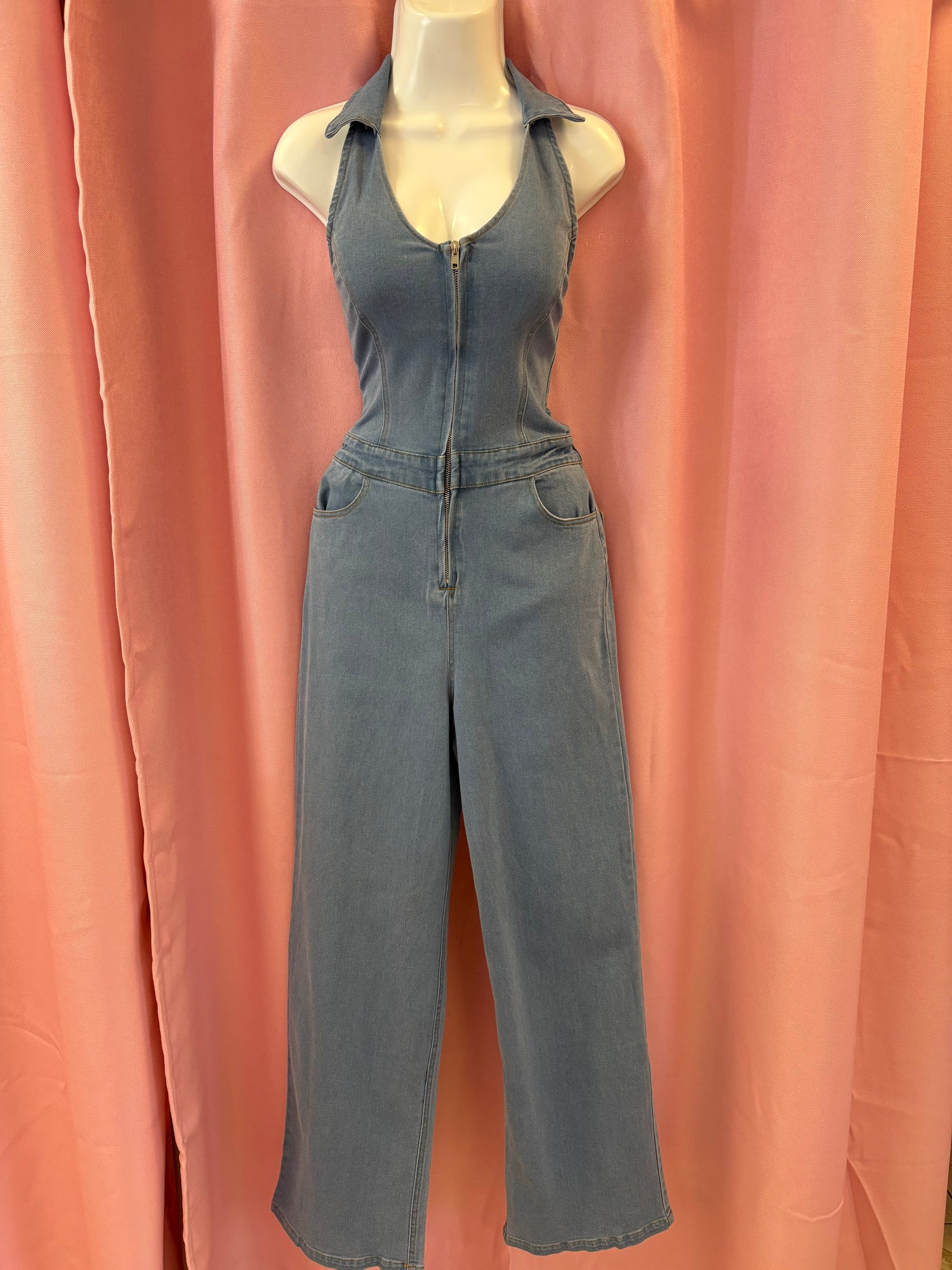 Jump-Suits