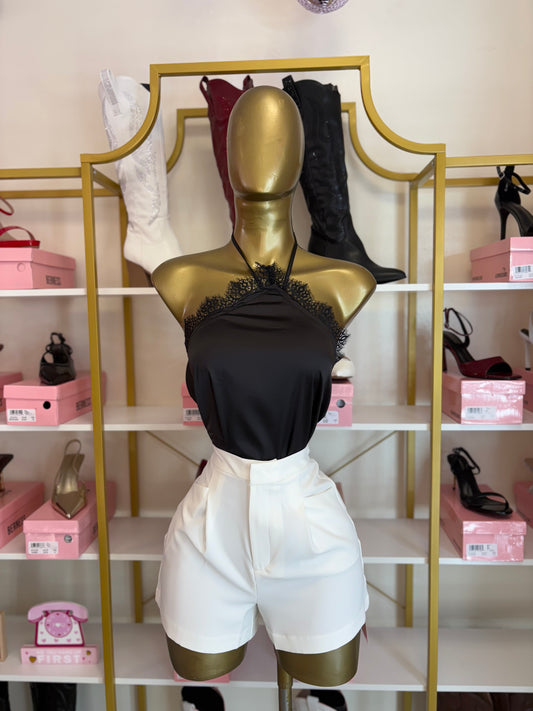 Tailored Muse Shorts – White
