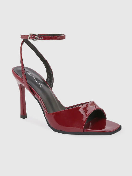 Wine Rhodes Heel