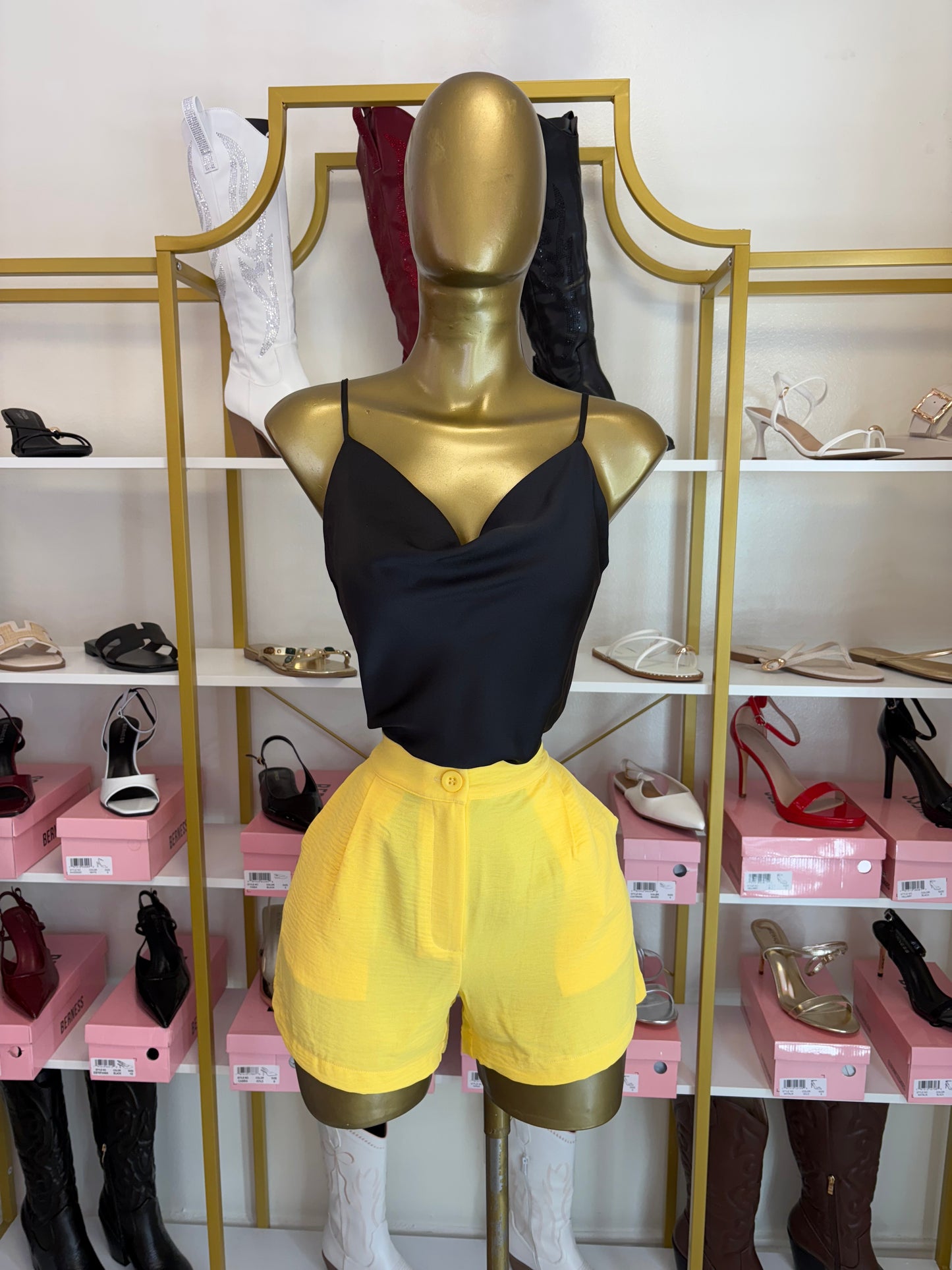 The Linen Luxe Shorts - Yellow