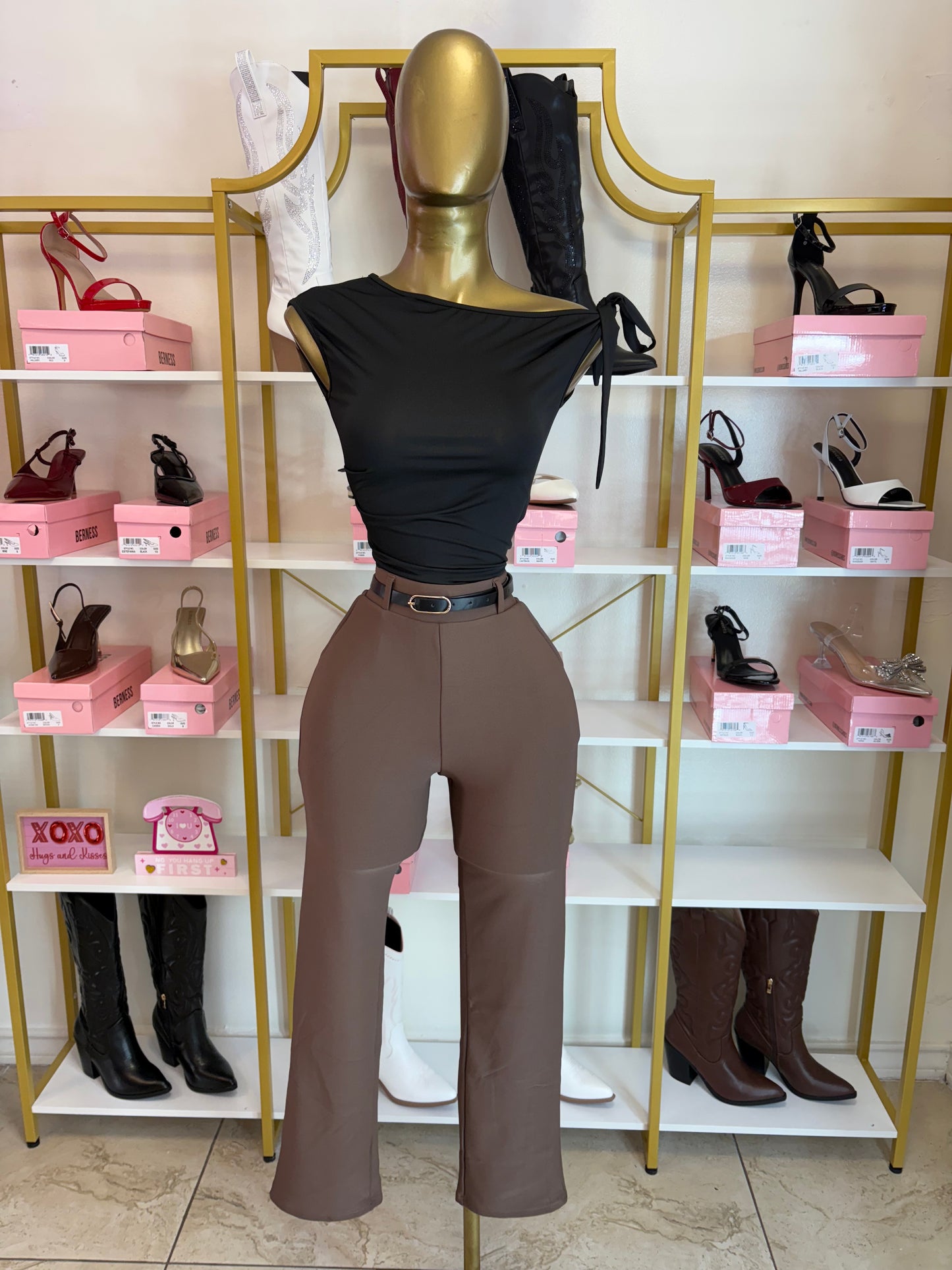 Sleek Sculpt Pants - Brown